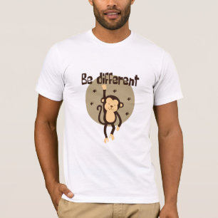 Seien Sie anders als der Kawaii Brown-Affe, der au T-Shirt
