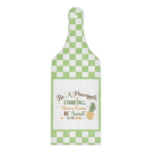 Seien Sie ein Ananas Word Art Schneidebrett