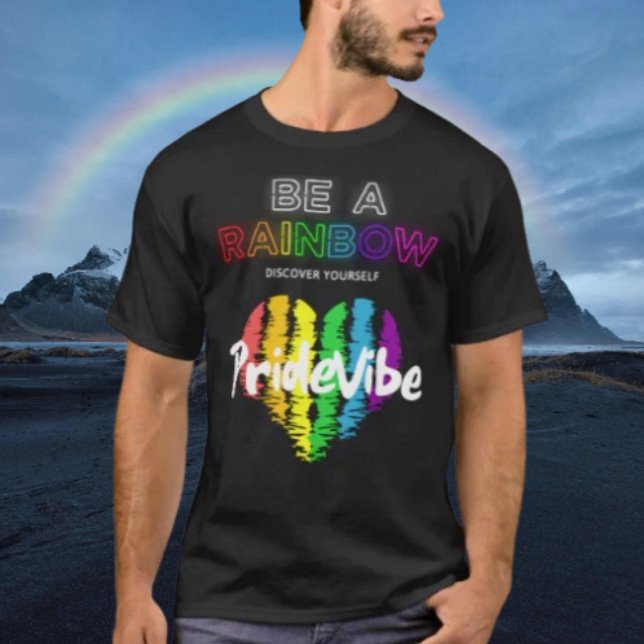 Seien Sie ein Regenbogen entdecken Sie sich selbst T-Shirt (Von Creator hochgeladen)