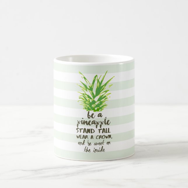 Seien Sie eine Ananas Inspiration Zitat Typografie Tasse (Mittel)