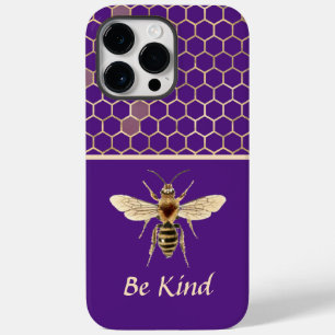 Seien Sie freundlich Bee und Honeycomb auf Lila Case-Mate iPhone 14 Pro Max Hülle