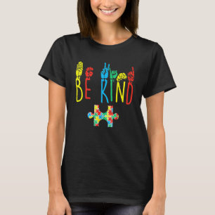 Seien Sie freundlich und sprechen Sie mit dem Räts T-Shirt