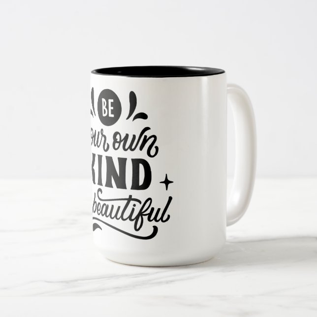 Seien Sie Ihr eigener schöner Inspirationskaffee Zweifarbige Tasse (VorderseiteRechts)