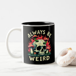 Seien Sie immer seltsam, wenn es sich um eine Retr Zweifarbige Tasse