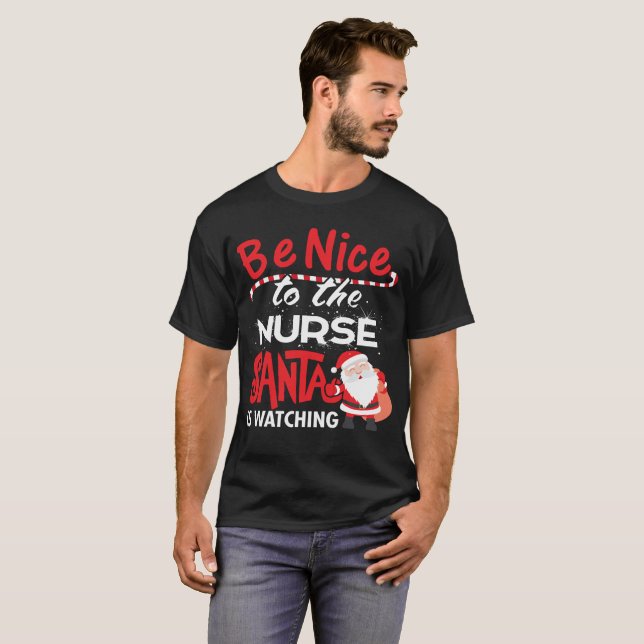 Seien Sie Nizza zur Krankenschwester, die Sankt T-Shirt (Vorne ganz)