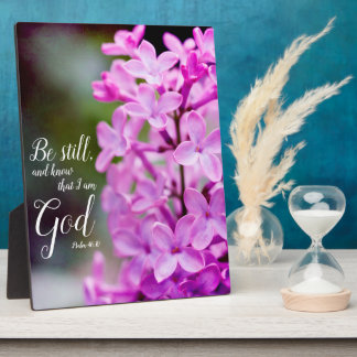 Seien Sie noch Psalm 46:10 Lila Lilac-Blume Fotoplatte