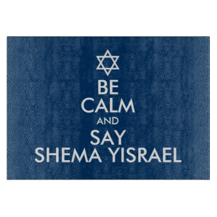 Seien Sie ruhig und sagen Sie Shema Yisrael Schneidebrett