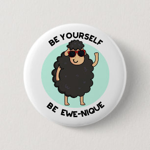 Seien Sie selbst Ewenique Funny Sheep Pub Button
