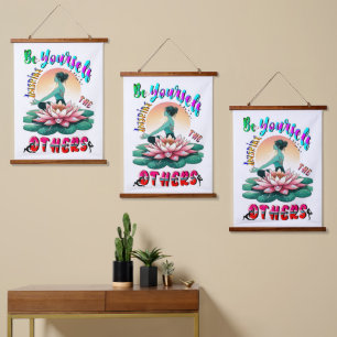 Seien Sie selbst Inspiriert die anderen Wandteppich Mit Holzrahmen