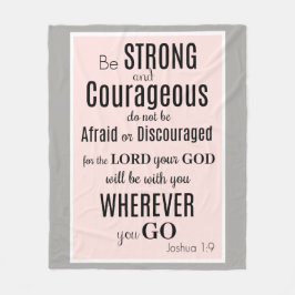 Seien Sie stark und mutig (Joshua), rosa/grau Fleecedecke