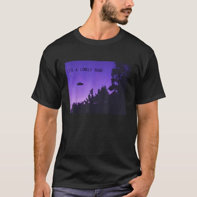 Sein einsames Straßenhemd Ästhetik Vaporwave Anime T-Shirt (Vorderseite)