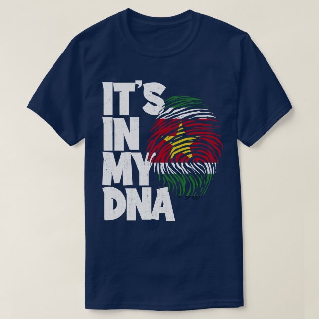SEINE IN MEINER DNA-Suriname-Fahne Männer Frauen K T-Shirt (Design vorne)
