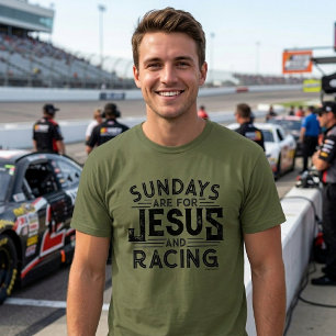 Seine "Sonntage sind für Jesus und Racing" T-Shirt