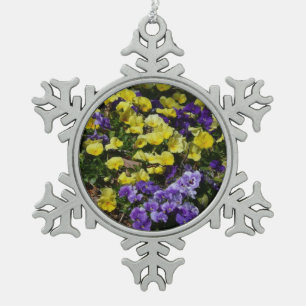 Seite der Lila und gelben Stiefmütterchen Schneeflocken Zinn-Ornament
