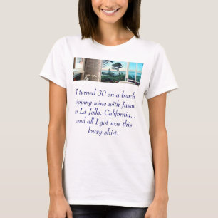 Seite-FahrwerkaCC, drehte ich 30 auf einem Strand, T-Shirt