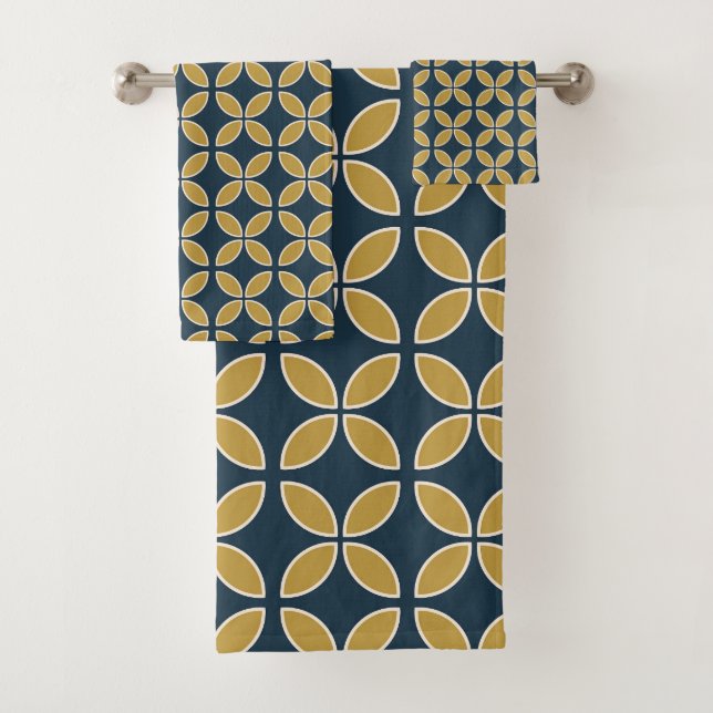 Seitenschiff mit geometrischem Muster, Mustard Badhandtuch Set (Insitu)