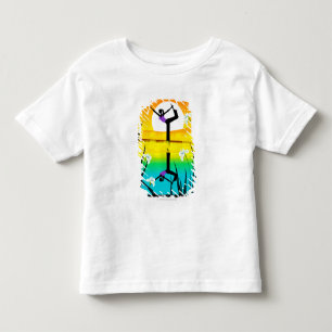 Seitliches Profil einer Frau, die Yoga praktiziert Kleinkind T-shirt