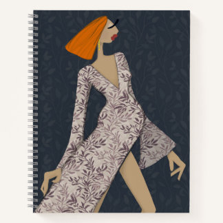 Selbstbewusste Frau Elegante Glamour-Mode-Kunst No Notizbuch