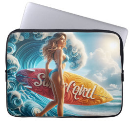 Selbstbewusstes Surfer-Girl-Geht-am-Strand-Wellen- Laptopschutzhülle