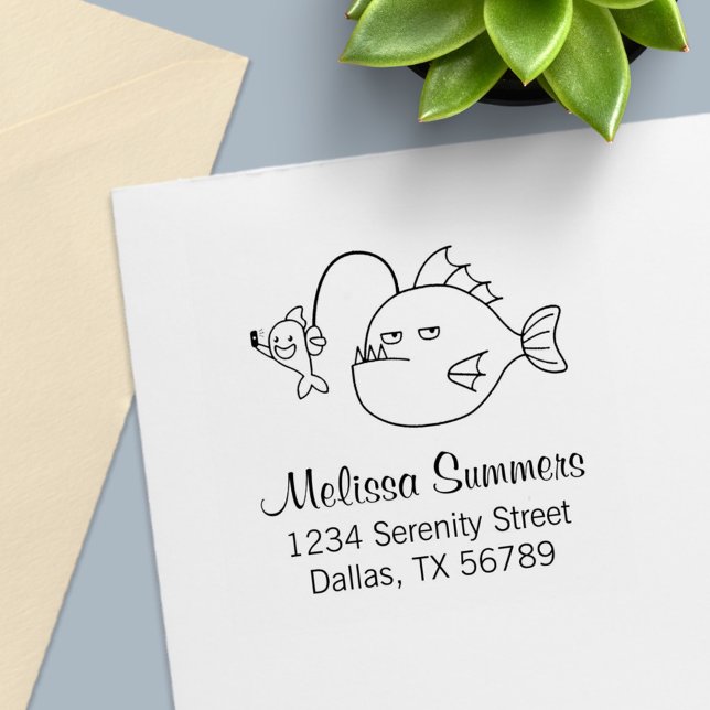 Selfie mit Anglerfish-Adresse Permastempel (Von Creator hochgeladen)