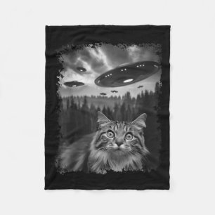 Selfie-selfie-Grafikkatze mit Bigfoot Sasquatch Al Fleecedecke