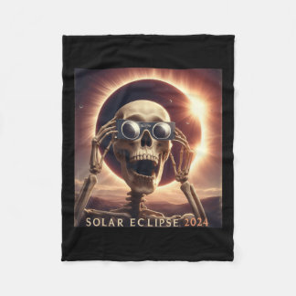 Selfie Skeleton Kids Mens Solar Eclipse Fleecedecke