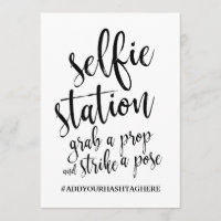 Selfie Station Schwarz-Weiß-Zeichen
