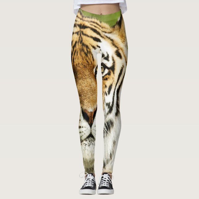 Seltener sibirischer Tiger: Gefährdete Ruhestätte Leggings (Vorderseite)