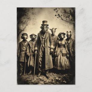 Seltsame Kreaturen in einem Vintage-Foto Postkarte