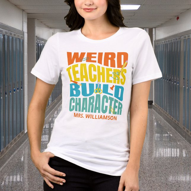 Seltsame Lehrer bilden Charakter Tri-Blend Shirt (Von Creator hochgeladen)