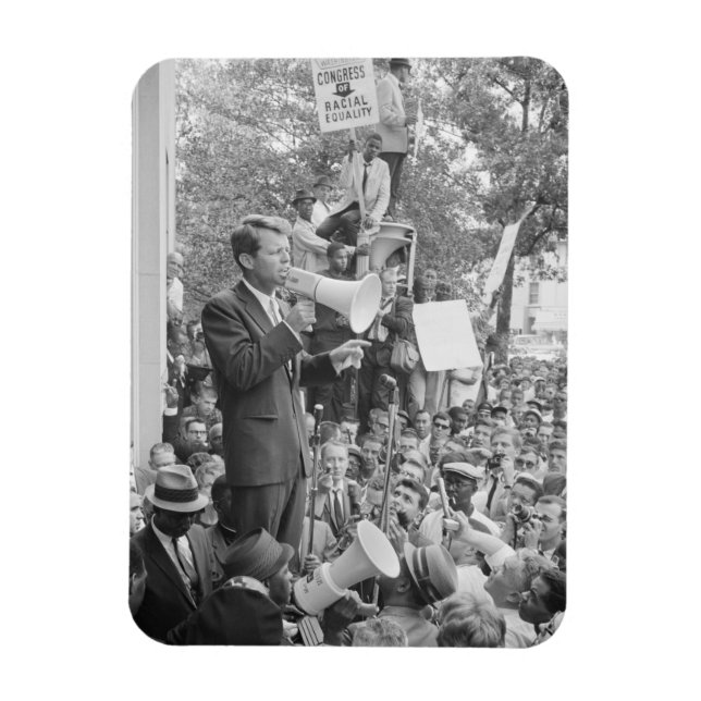 Sen. Robert Kennedy Campaigning für US-Präsident Magnet (Vertikal)