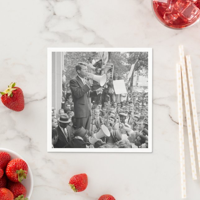 Sen. Robert Kennedy Campaigning für US-Präsident Serviette (Beispiel)