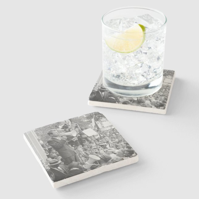 Sen. Robert Kennedy Campaigning für US-Präsident Steinuntersetzer (Seitenansicht)