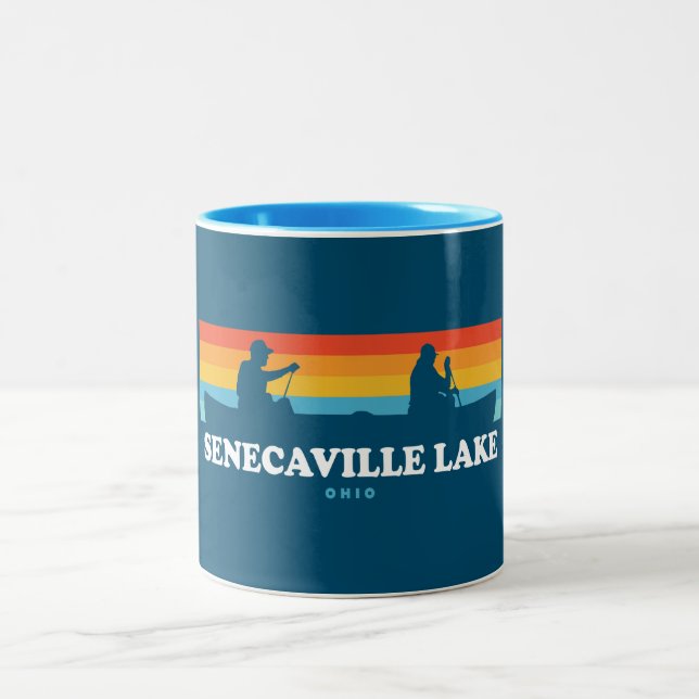 Senecaville Lake Ohio Canoe Zweifarbige Tasse (Mittel)