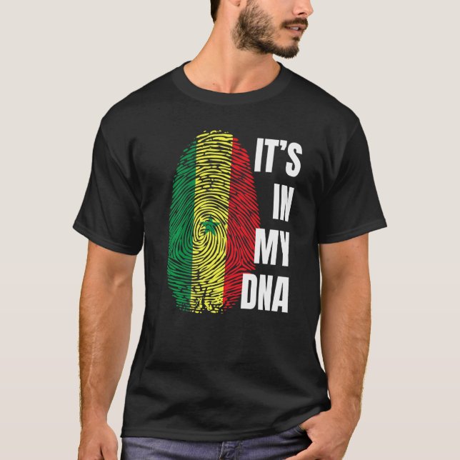 Senegal Flag DNA Fingerprint Schwarze Geschichte M T-Shirt (Vorderseite)