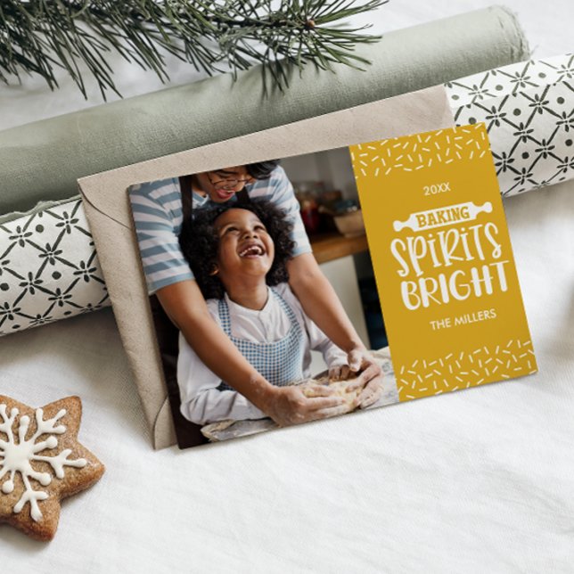 Senffarben | Weihnachtsgebäck Foto Feiertagskarte (PHOTO CHRISTMAS HOLIDAY CARD BAKING SPIRIT BRIGHT CONFETTI COOKIES DIGITAL DOWNLOAD YELLOW MUSTARD)