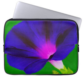 Sengend lila-rosa Blüten Laptopschutzhülle