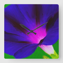Sengend lila-rosa Blüten Quadratische Wanduhr