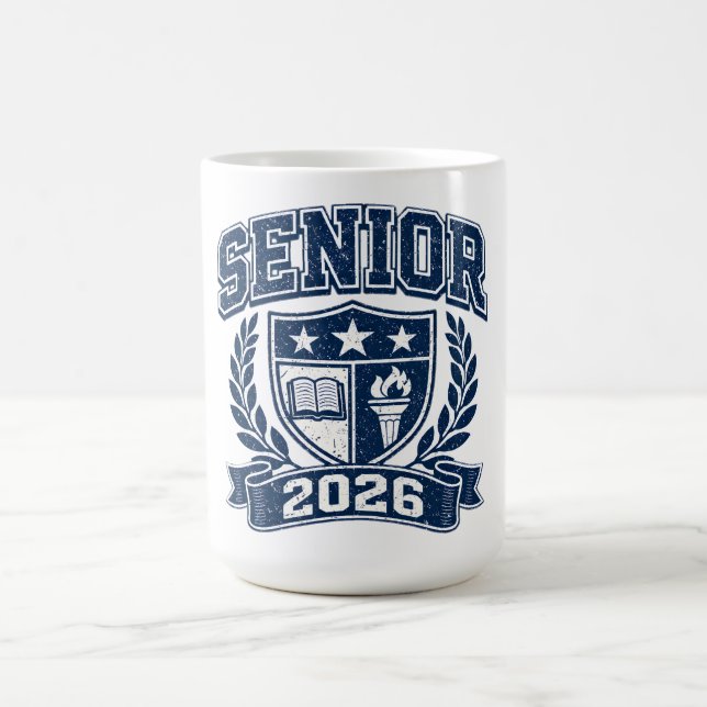 Senior 2026 – Abschlussjahr Stolz College Kaffeetasse (Mittel)