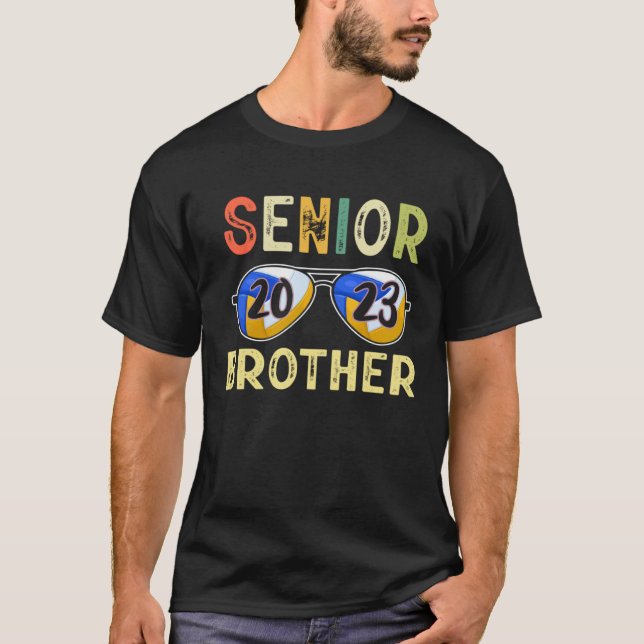 Senior Brother 2023 Cool Proud Volleyball Senior G T-Shirt (Vorderseite)
