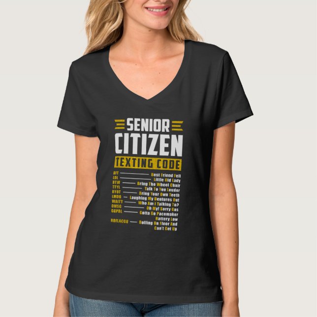 Senior Citizen Texting Code Cooler Opa Oma T-Shirt (Vorderseite)