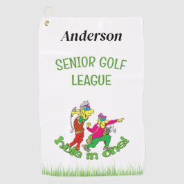 Senior Loch in einem Golftuch Golfhandtuch