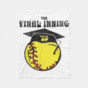 Senior Softll 2025 Das letzte Inning Distressed Gr Fleecedecke