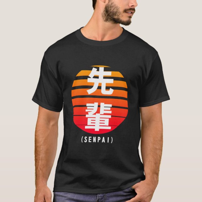 Senpai Kanji Script Eighties Look T-Shirt (Vorderseite)