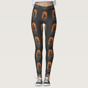 Sensenmann-Cartoon auf Friedhof bei Sonnenuntergan Leggings