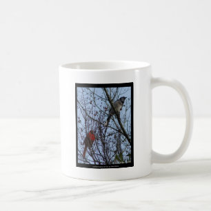 Sentinels Blue Jay und Kardinal von Lee Hiller Kaffeetasse