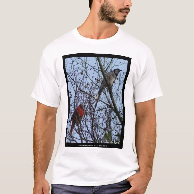 Sentinels Blue Jay und Kardinal von Lee Hiller T-Shirt (Vorderseite)