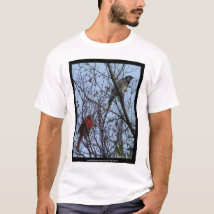 Sentinels Blue Jay und Kardinal von Lee Hiller T-Shirt