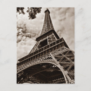 Sepia Eiffel Tower von unten - Paris Postkarte