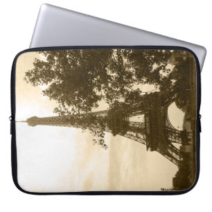 Sepia-Eiffelturm Laptopschutzhülle